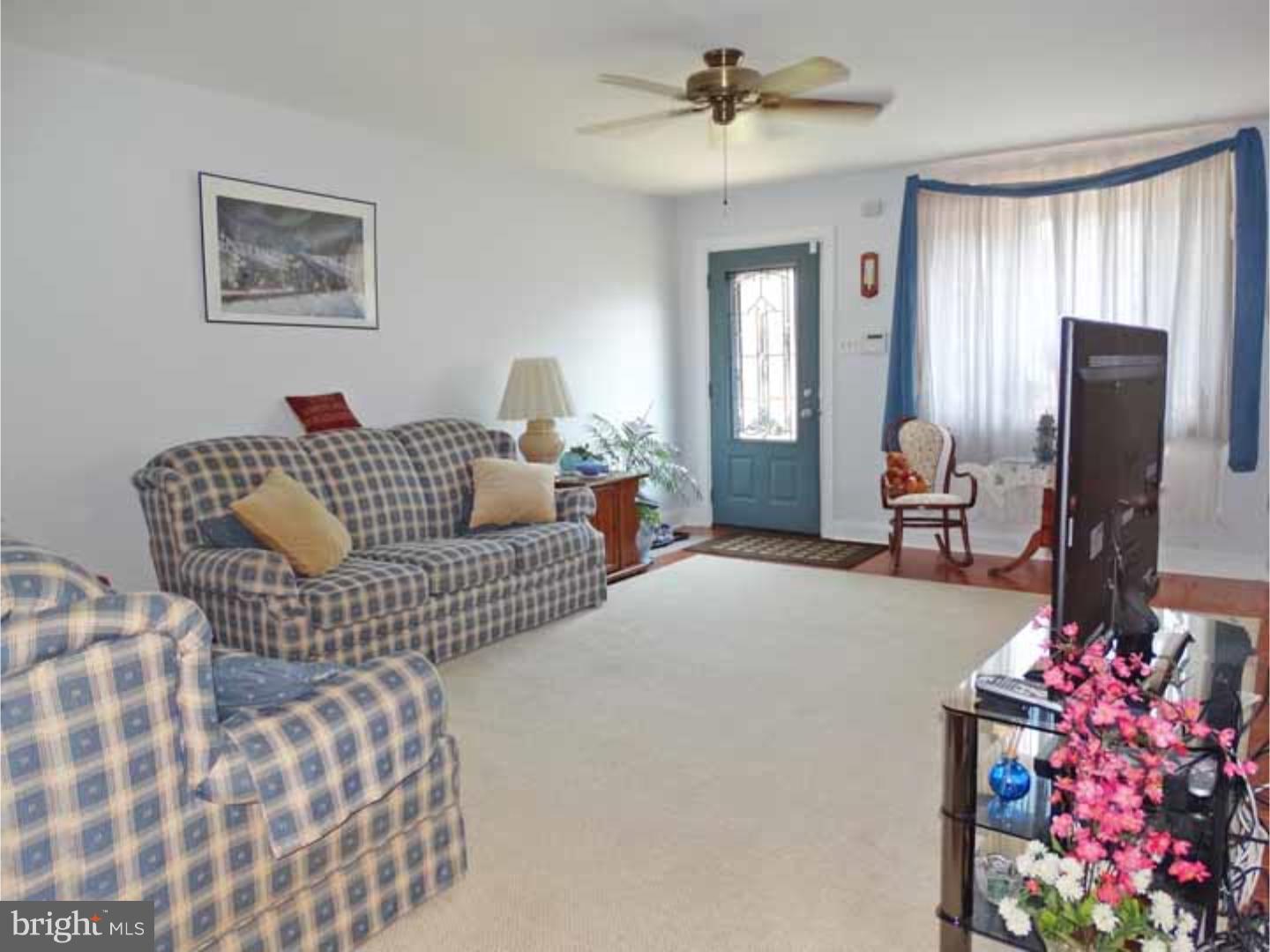 9022 Wesleyan Road Philadelphia, PA 19136 - Photo 3 of 23 Gallery Image 3