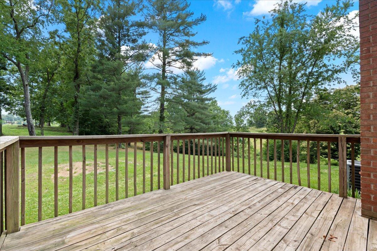 3011 Barth Road Belpre, OH 45714 - Photo 10 of 32 Deck off Kitchen