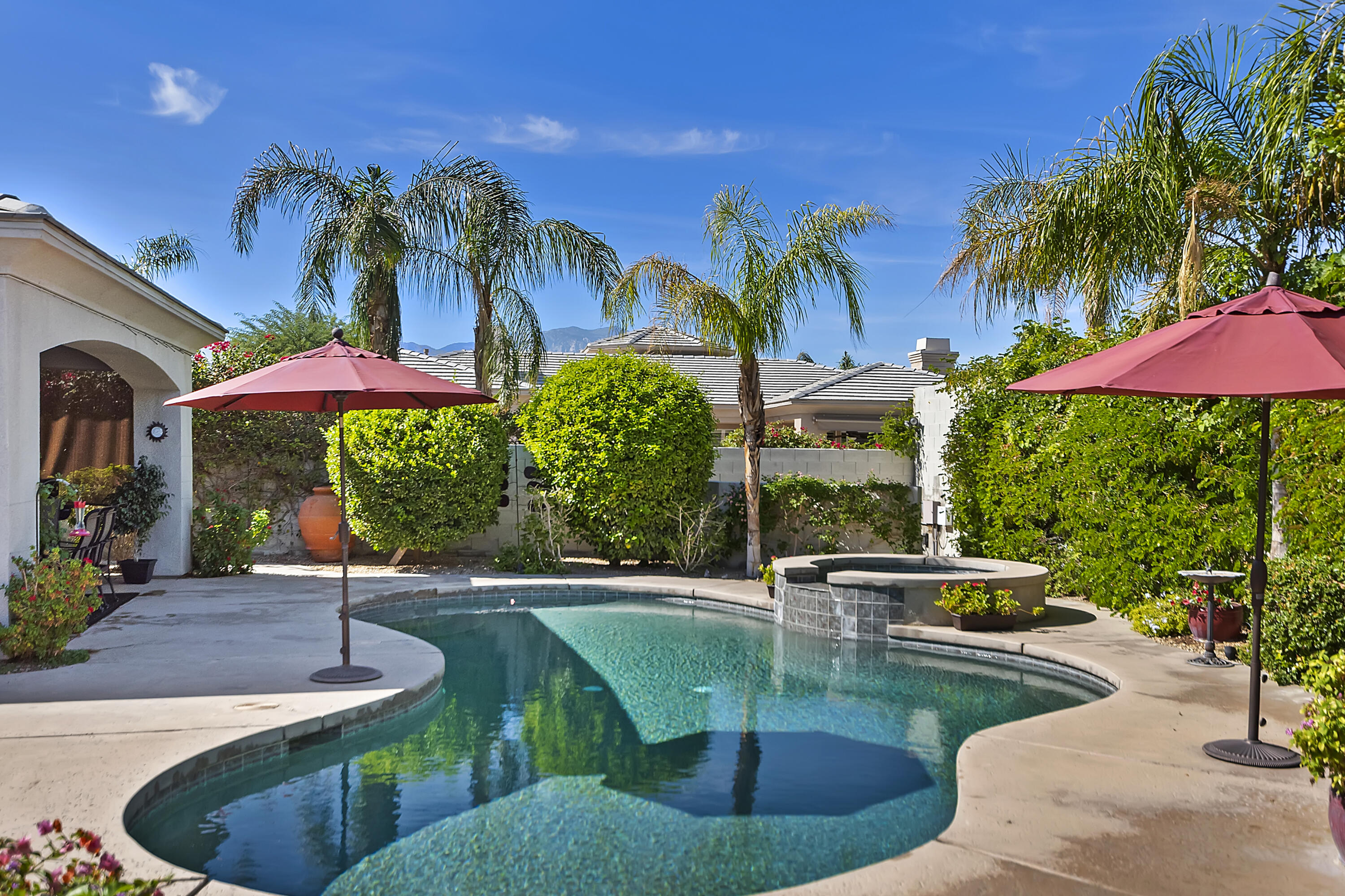 60 Victor Hugo Road Rancho Mirage, CA 92270 - Photo 41 of 44 an outdoor space with seating area and trees
