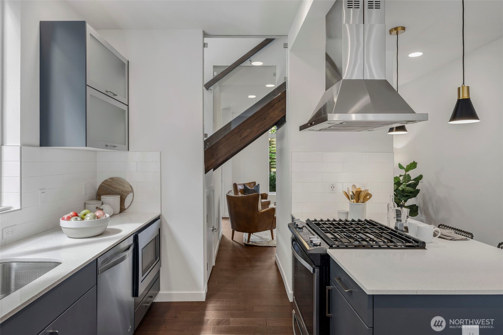 1415 East Fir Street Seattle, WA 98122 - Photo 13 of 38