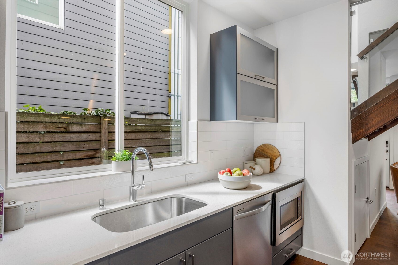 1415 East Fir Street Seattle, WA 98122 - Photo 15 of 38