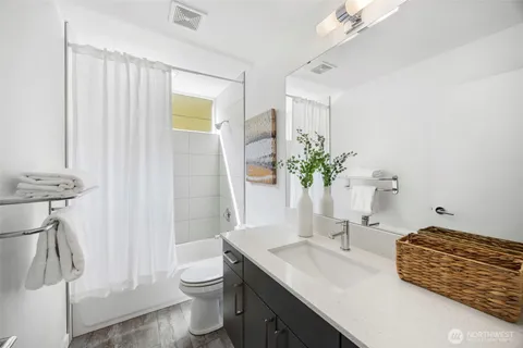 $899,000 | 1415 East Fir Street, Seattle, WA 98122