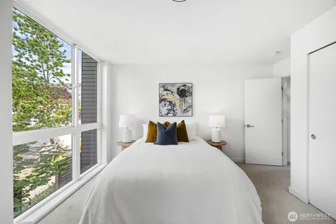 $899,000 | 1415 East Fir Street, Seattle, WA 98122