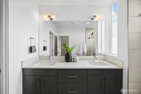 $899,000 | 1415 East Fir Street, Seattle, WA 98122