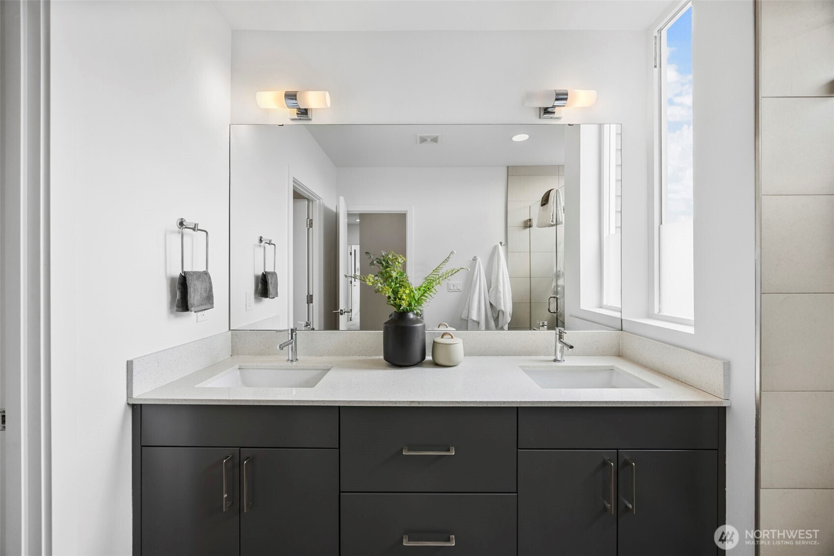 1415 East Fir Street Seattle, WA 98122 - Photo 27 of 38