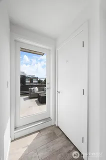 $899,000 | 1415 East Fir Street, Seattle, WA 98122