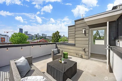 $899,000 | 1415 East Fir Street, Seattle, WA 98122