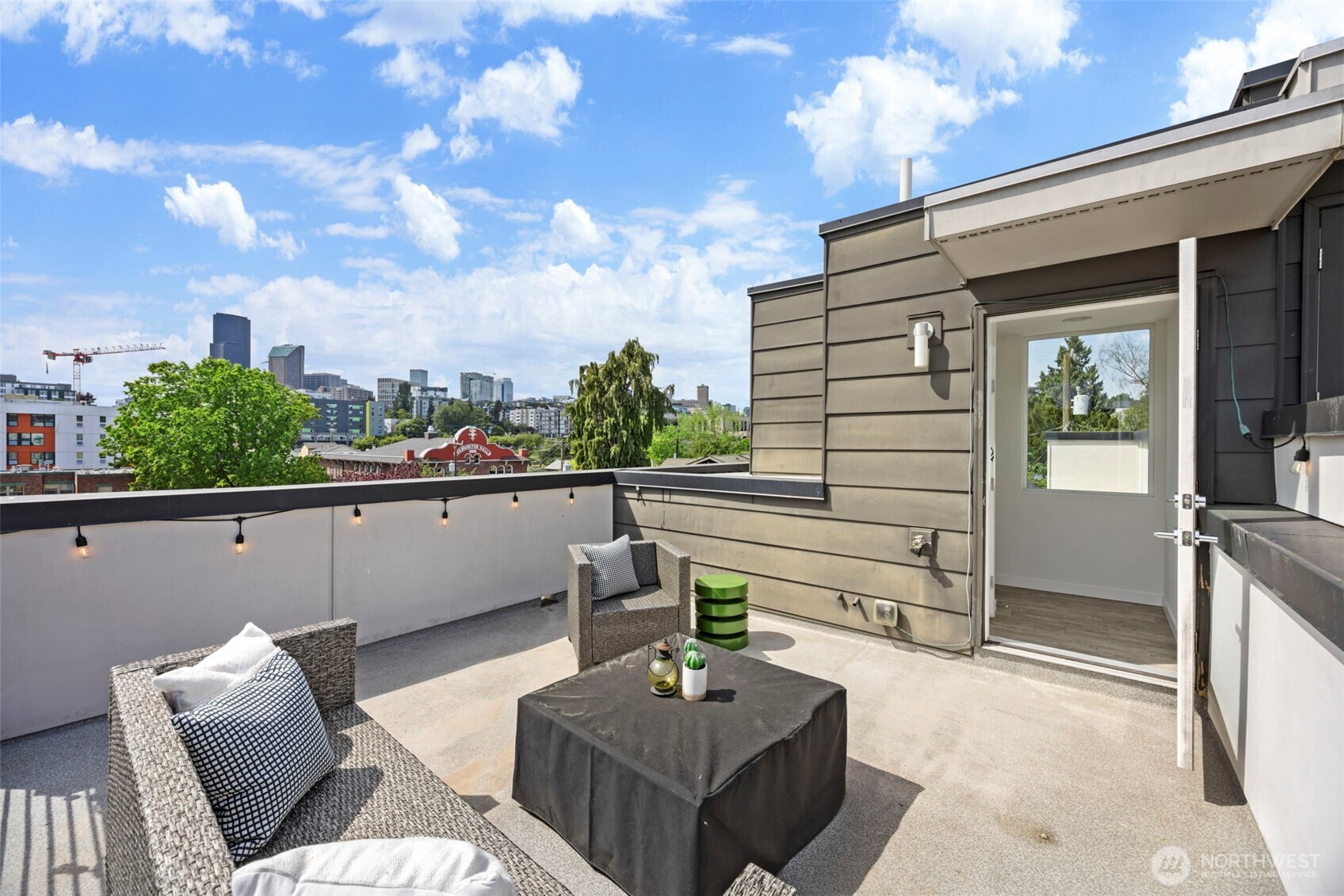1415 East Fir Street Seattle, WA 98122 - Photo 30 of 38