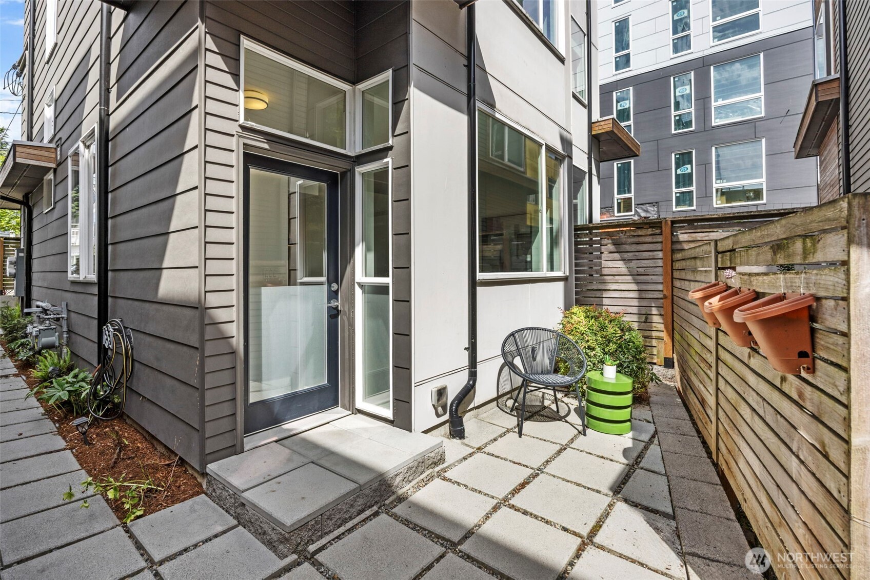 1415 East Fir Street Seattle, WA 98122 - Photo 9 of 38