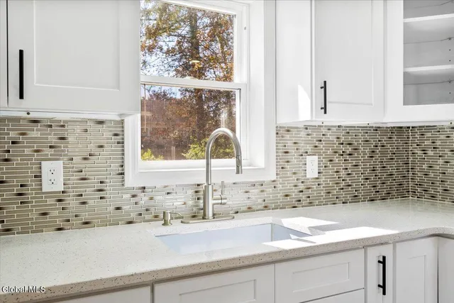 $269,900 | 2112 Gray Street, Rotterdam, NY 12306