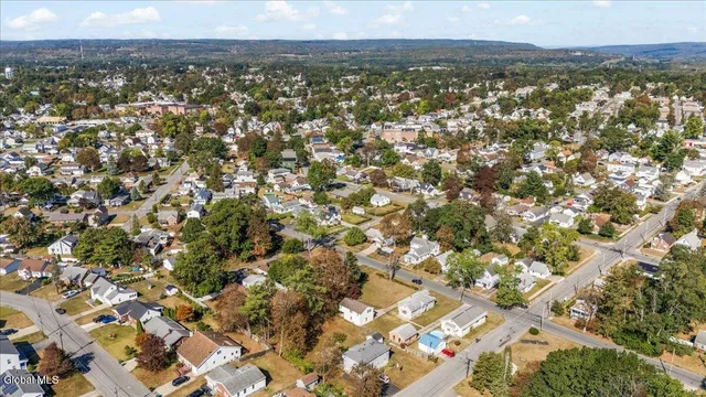 $269,900 | 2112 Gray Street, Rotterdam, NY 12306