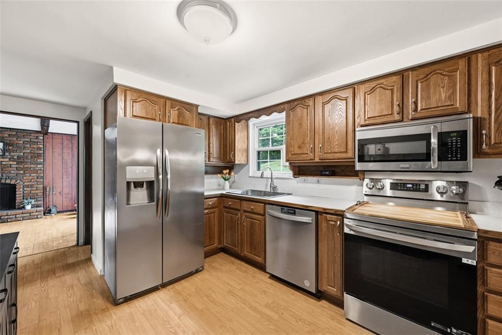 122 Grove Hill Road Baden, PA 15005 - Photo 21 of 49