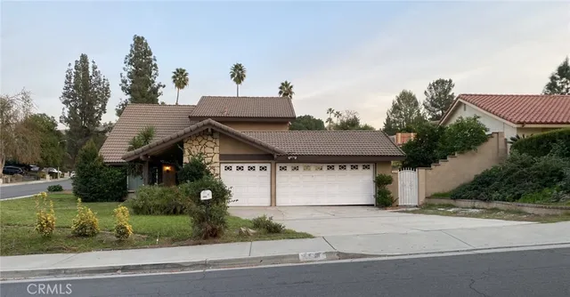 $690,000 | 5600 Vía Junipero Serra, Riverside, CA 92506