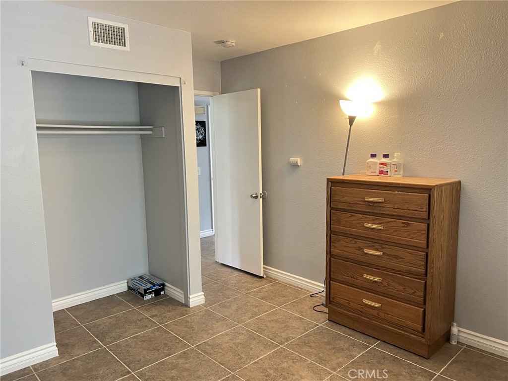 5600 Vía Junipero Serra Riverside, CA 92506 - Photo 18 of 23