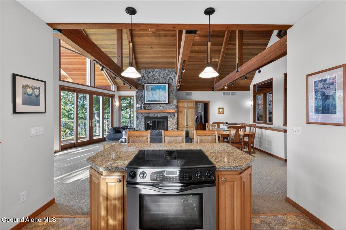 6832 West Half Cir Loop Worley, ID 83876 - Photo 21 of 68 21-Kitchen