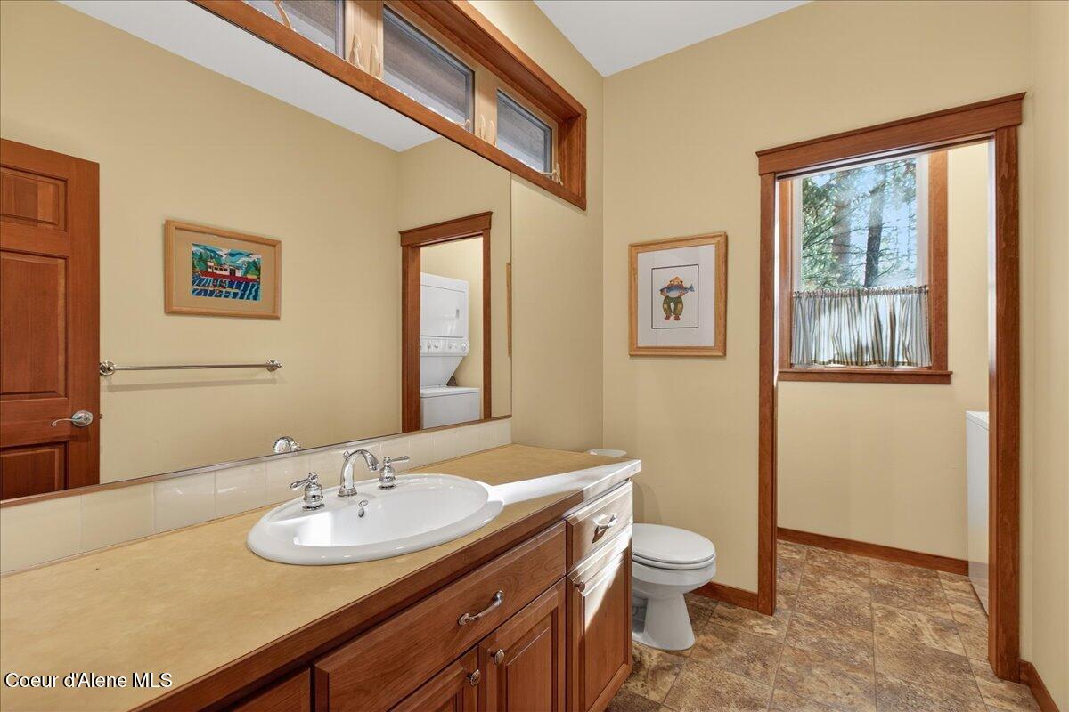 6832 West Half Cir Loop Worley, ID 83876 - Photo 35 of 68 35-Half Bath