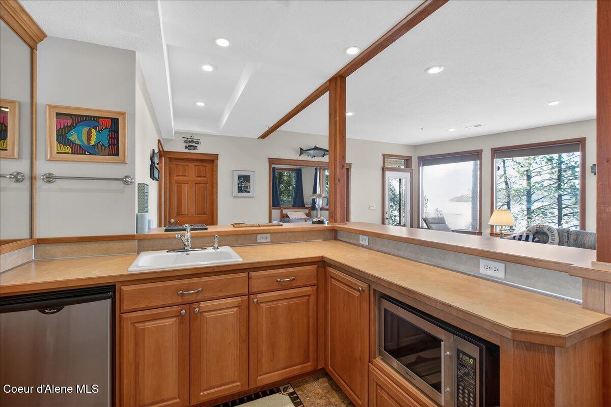 6832 West Half Cir Loop Worley, ID 83876 - Photo 51 of 68 51-Bar