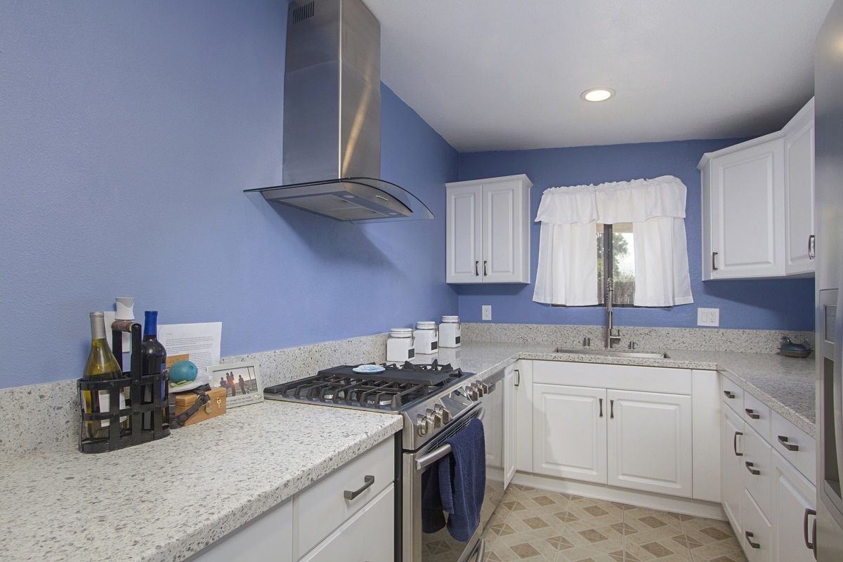 9228 Northcote Road Santee, CA 92071 - Photo 11 of 23 Gallery Image 11