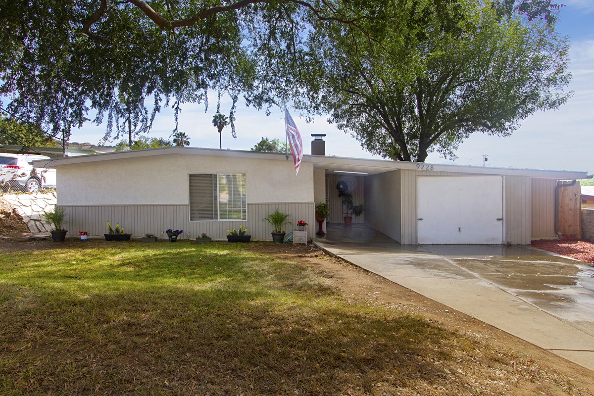 9228 Northcote Road Santee, CA 92071 - Photo 3 of 23 Gallery Image 3