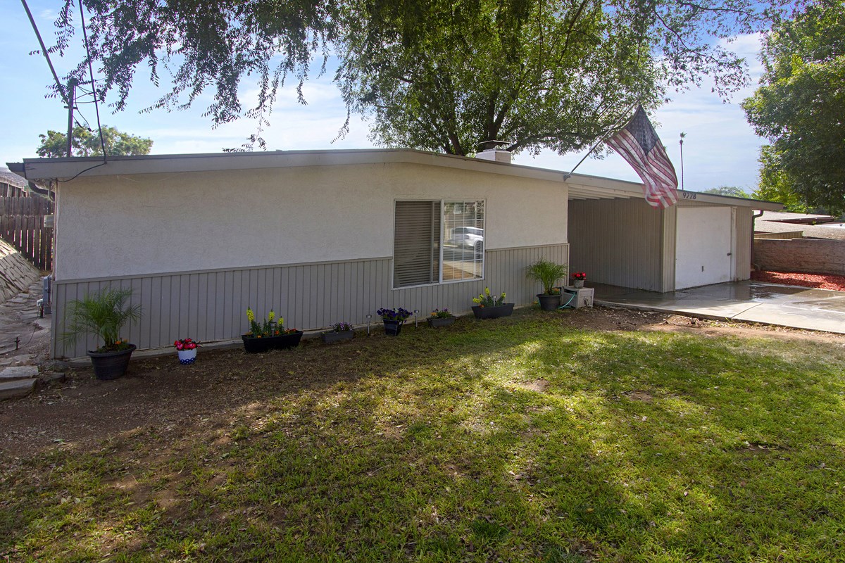 9228 Northcote Road Santee, CA 92071 - Photo 4 of 23 Gallery Image 4
