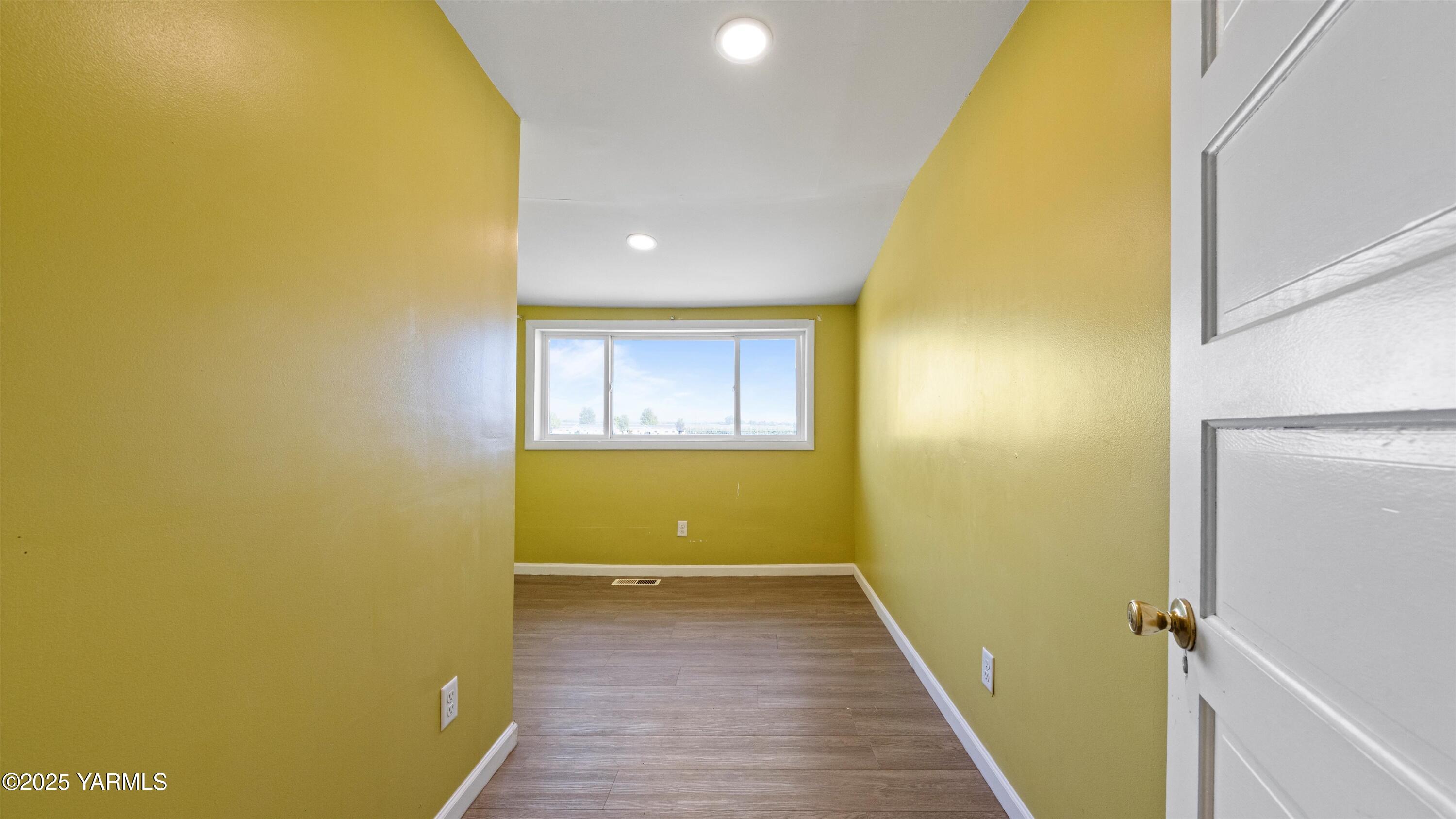 1423 Progressive Road Wapato, WA 98951 - Photo 13 of 24 a view of a bathroom with a small space