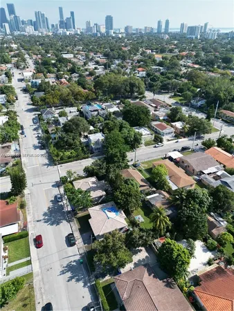 $3,200 | 1380 Southwest 11th Street, Unit 1, Miami, FL 33135