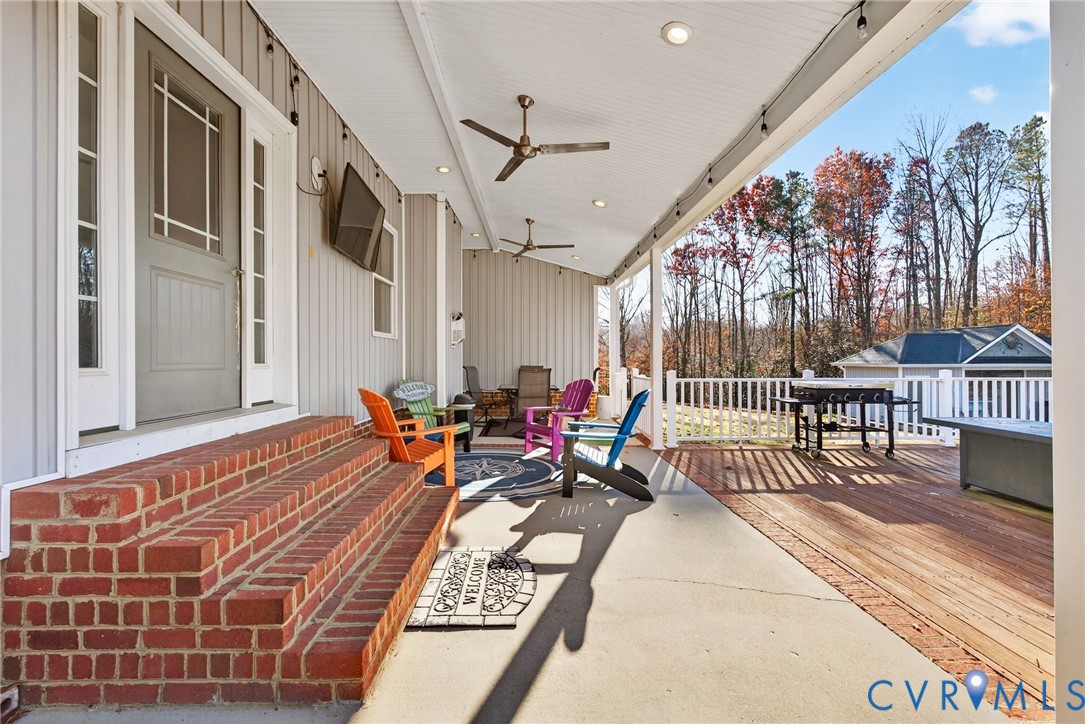 7844 Olivet Church Road New Kent, VA 23124 - Photo 17 of 43 a outdoor space with furniture