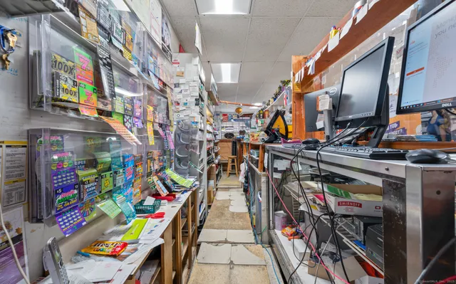 $475,000 | 151 Highland Avenue, Waterbury, CT 06708