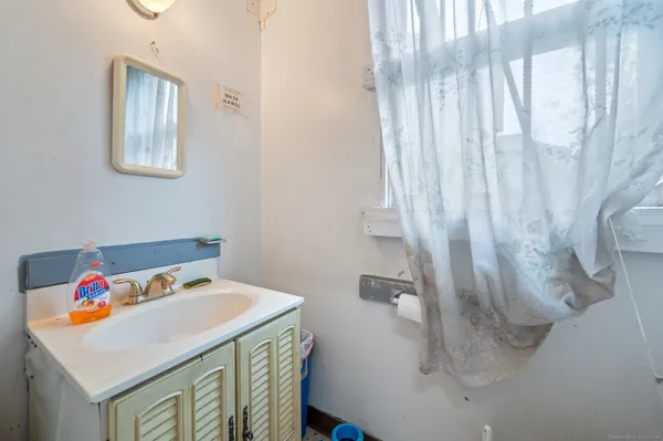 a view of utility room with washer and dryer