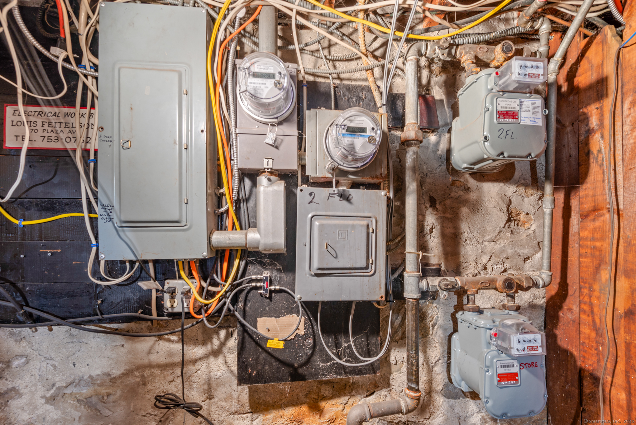 151 Highland Avenue Waterbury, CT 06708 - Photo 21 of 40