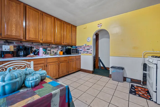 $475,000 | 151 Highland Avenue, Waterbury, CT 06708