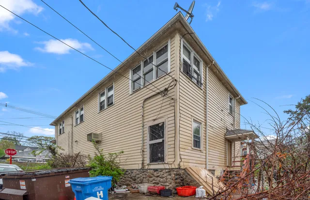 $475,000 | 151 Highland Avenue, Waterbury, CT 06708