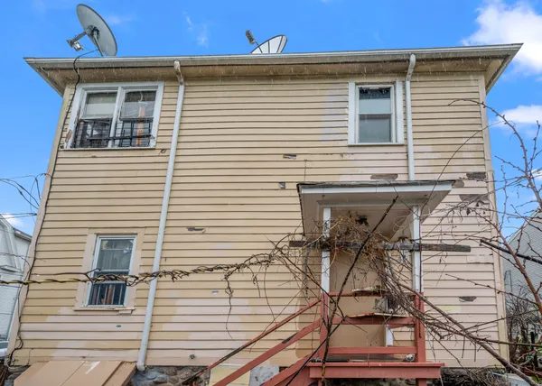$575,000 | 151 Highland Avenue, Waterbury, CT 06708