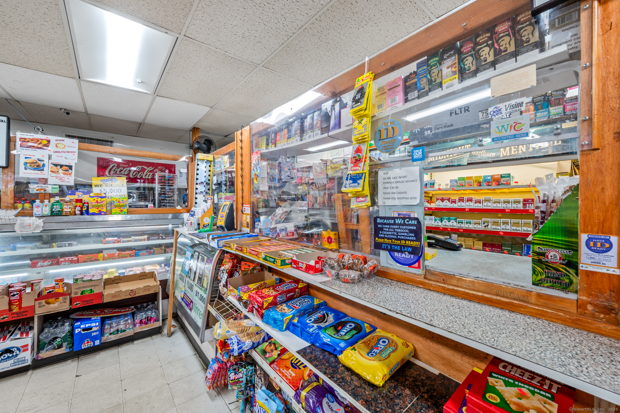 151 Highland Avenue Waterbury, CT 06708 - Photo 7 of 40