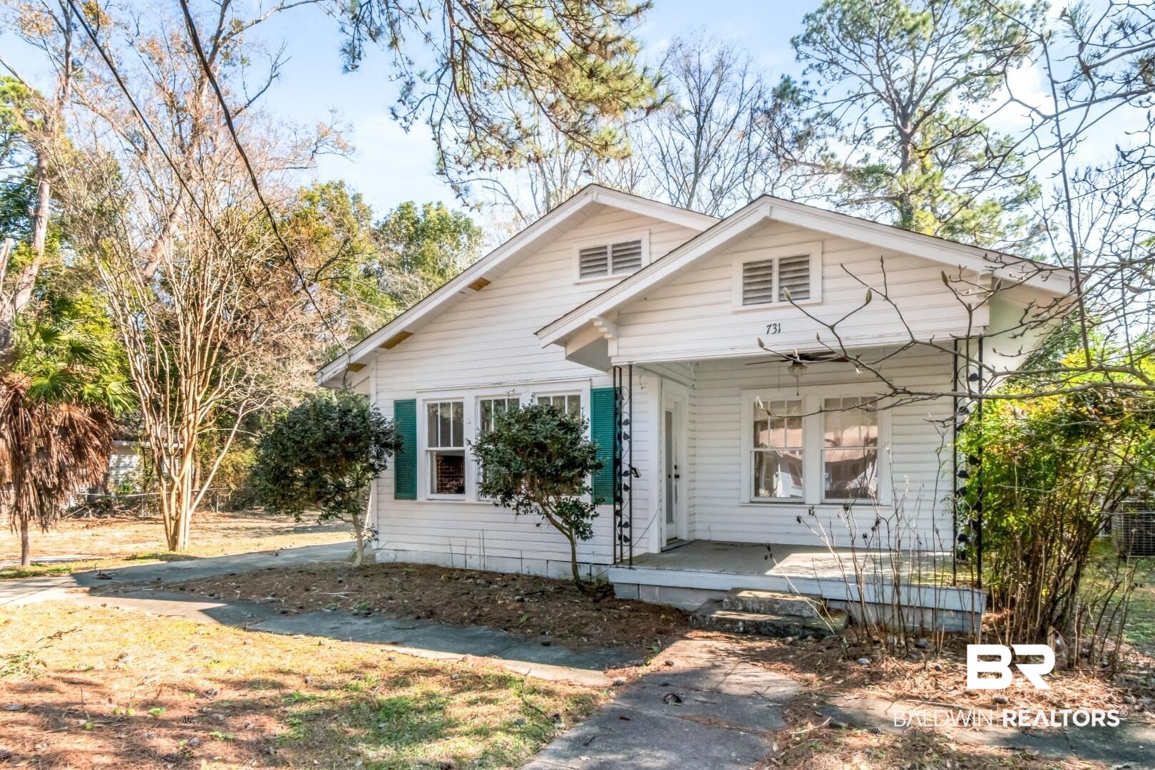 731 Jemison Street Mobile, AL 36606 - Photo 1 of 27 Bungalow-style house featuring covered porch
