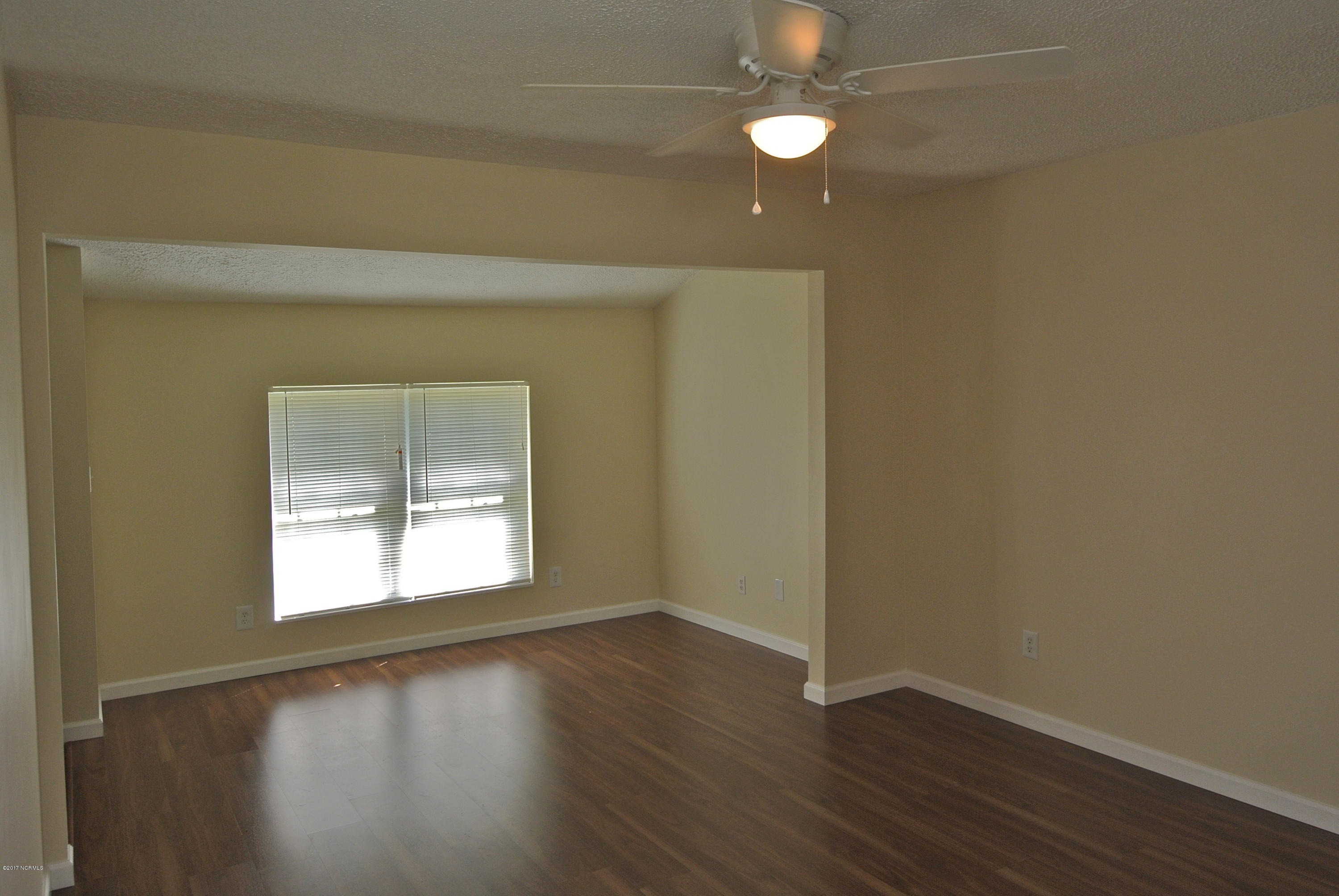 2403 Old Cherry Point Road New Bern, NC 28560 - Photo 6 of 30 DSC_4642
