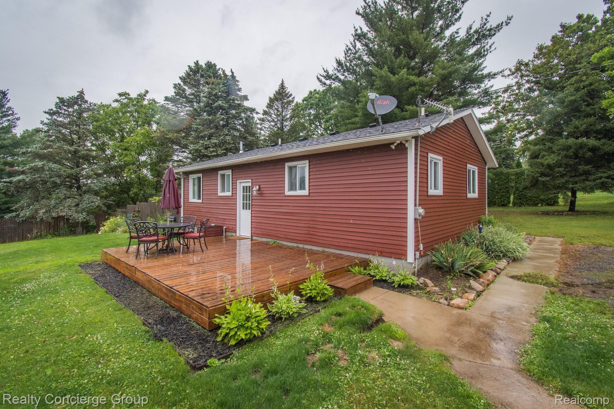 7533 Crofoot Road Fowlerville, MI 48836 - Photo 18 of 27 Crofoot-121.jpg