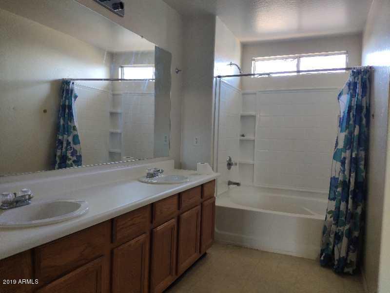 4006 West Carter Road Phoenix, AZ 85041 - Photo 10 of 12 mmexport1557065532509