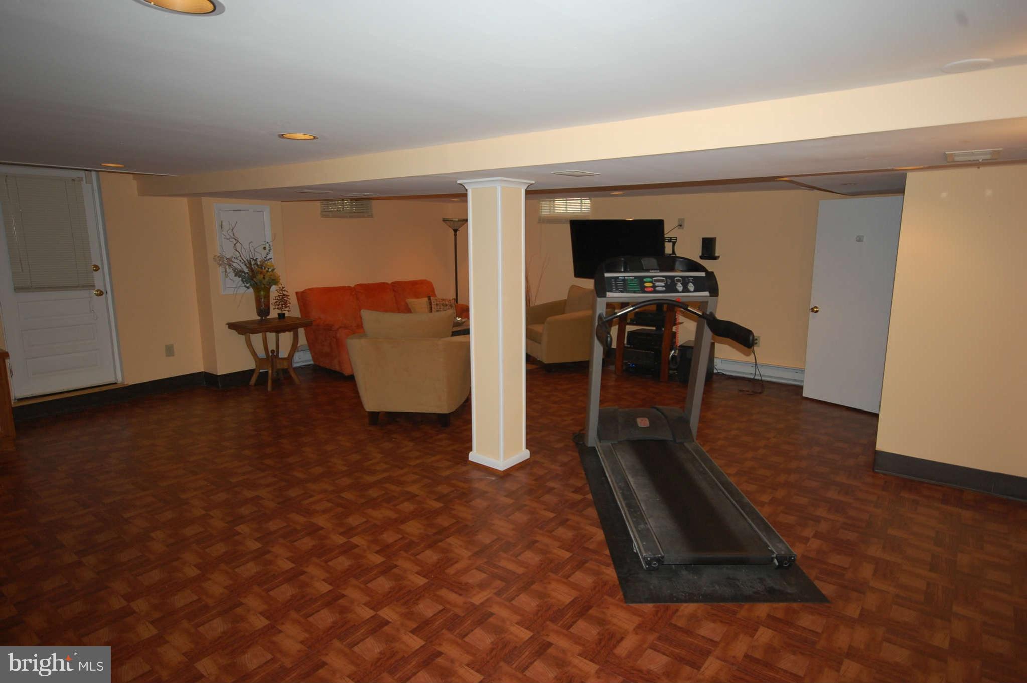 3112 Shelburne Road Baltimore, MD 21208 - Photo 20 of 27 Rec Room
