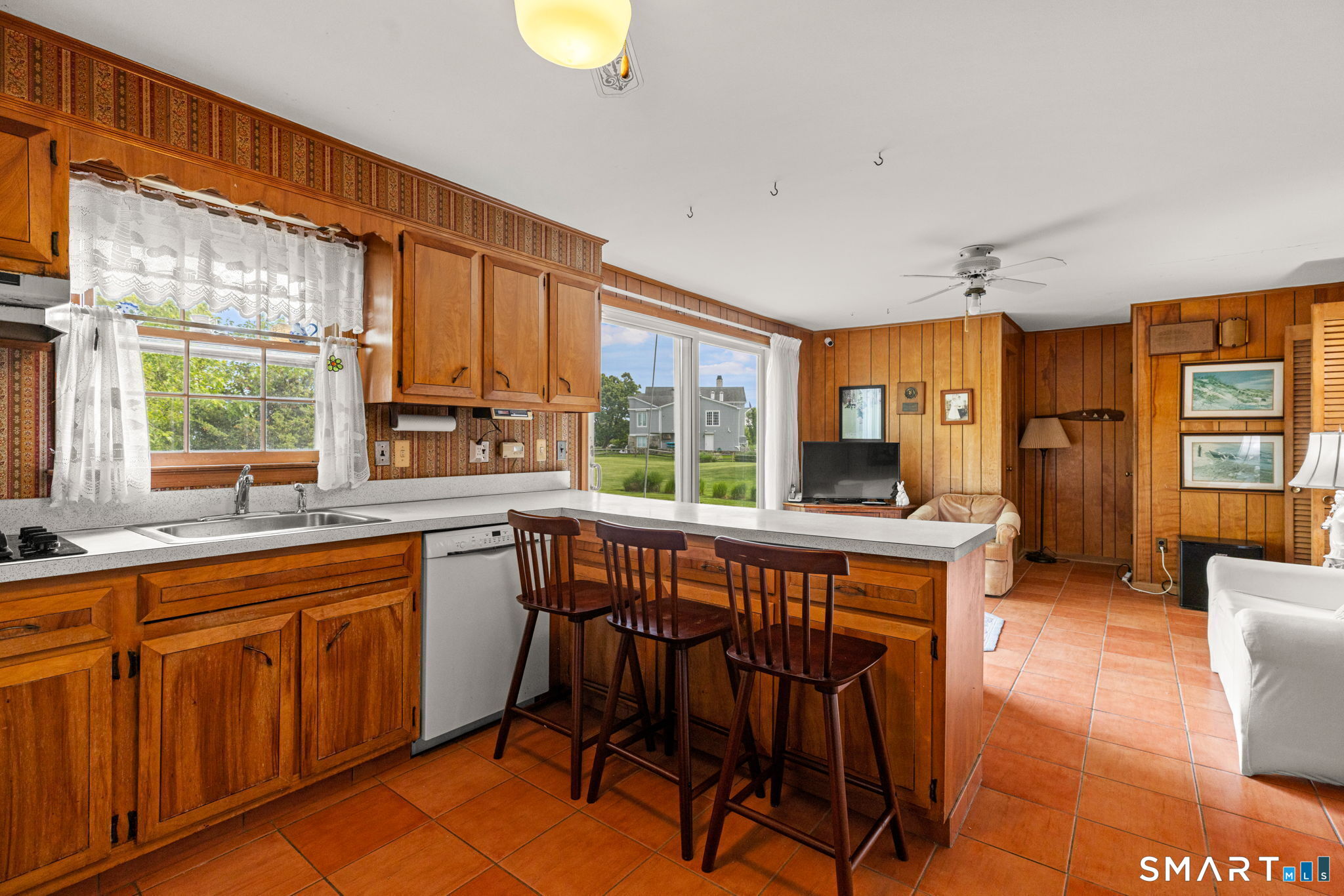 14 Shoreham Club Road Old Greenwich, CT 06870 - Photo 22 of 32 Gallery Image 22