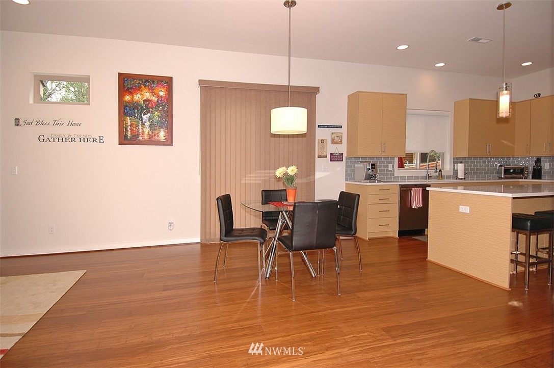 4109 Northeast 6th Place Renton, WA 98059 - Photo 11 of 20