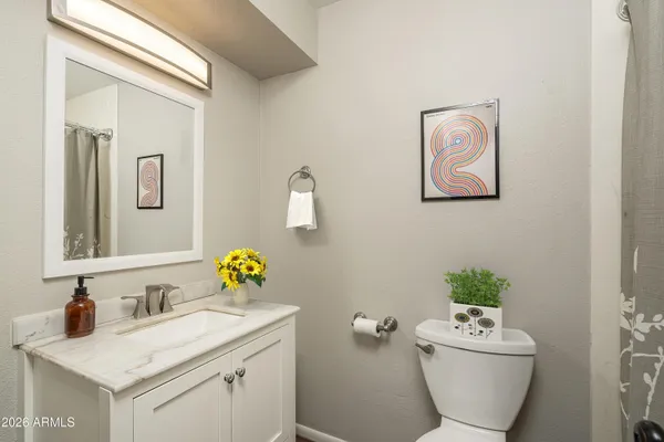 $559,000 | 2406 East La Jolla Drive, Tempe, AZ 85282