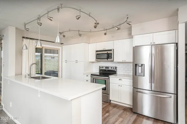 $559,000 | 2406 East La Jolla Drive, Tempe, AZ 85282