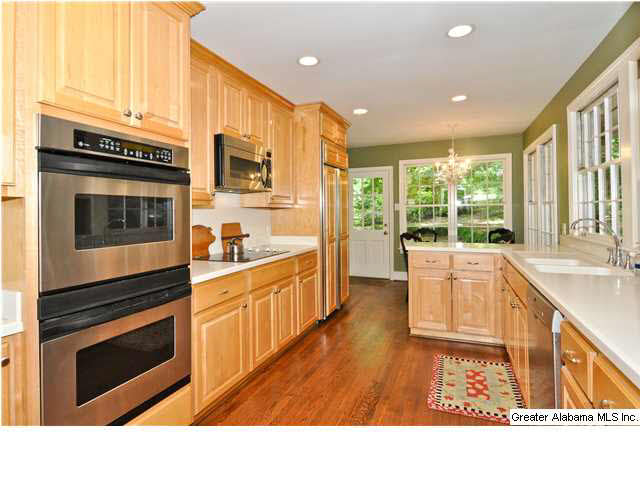 4013 Winston Way Birmingham, AL 35213 - Photo 9 of 31