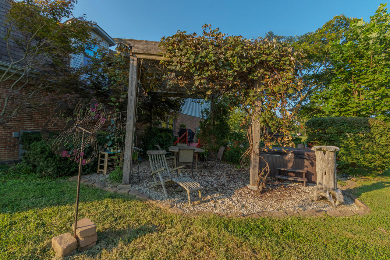 4744 Bryan Station Road Lexington, KY 40516 - Photo 43 of 67 Rustic Pergola