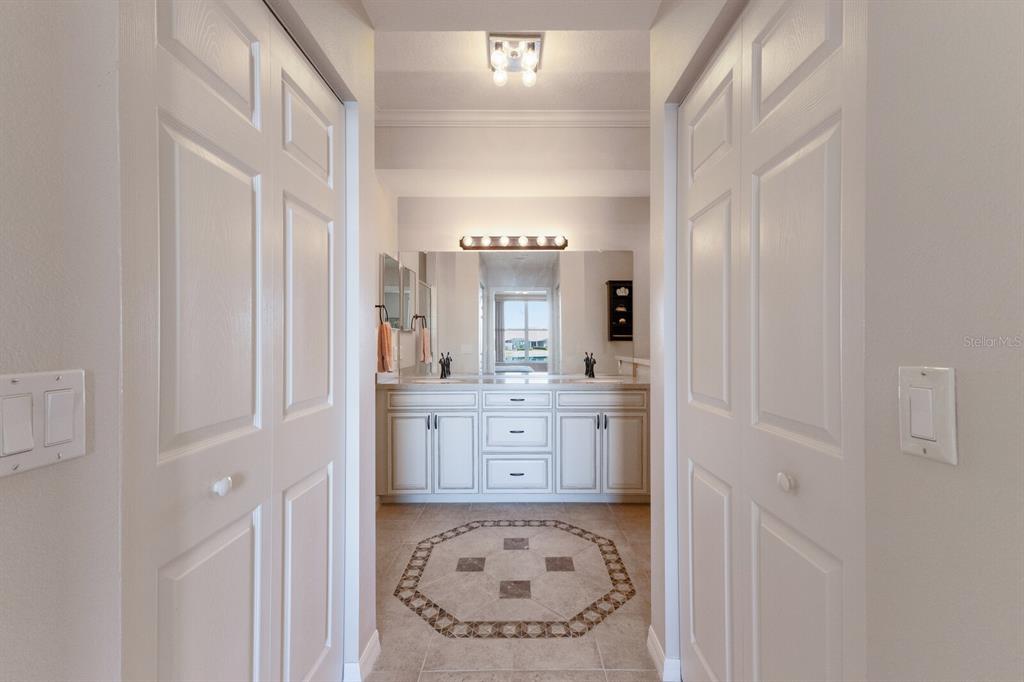 8414 Wethersfield Run, Unit 102 Lakewood Ranch, FL 34202 - Photo 21 of 48