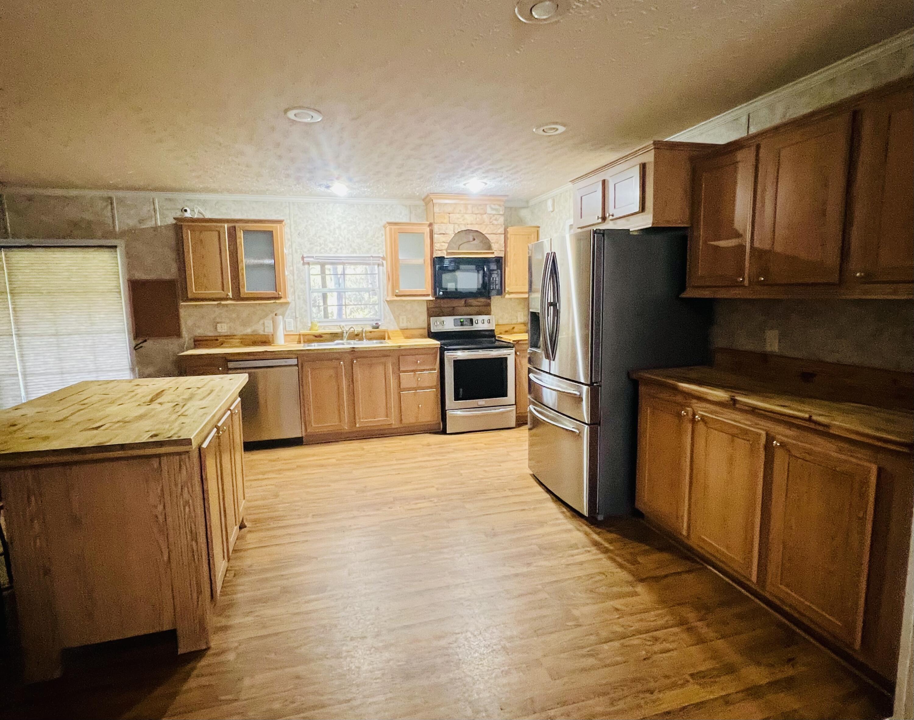 1343 Winding Creek Road Walterboro, SC 29488 - Photo 12 of 42 IMG_0212