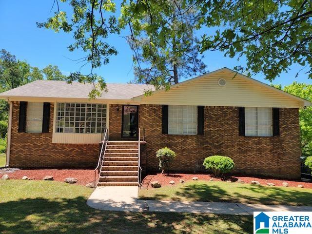 425 9th Street Pleasant Grove, AL 35127 - Photo 1 of 10