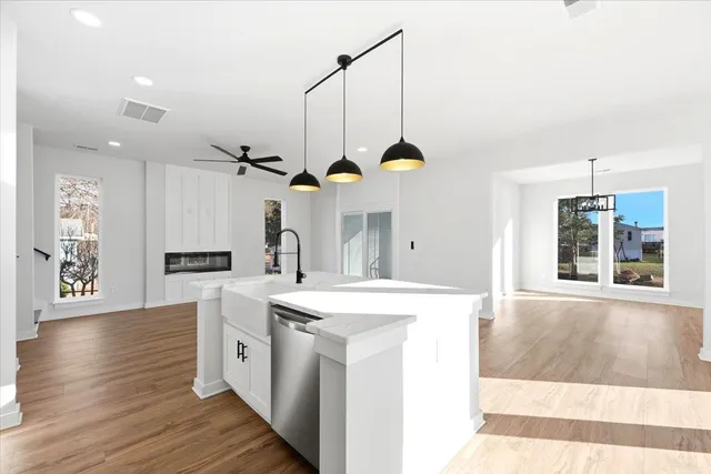 $489,000 | 209 Springdale Avenue, Greer, SC 29650