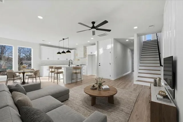 $489,000 | 209 Springdale Avenue, Greer, SC 29650